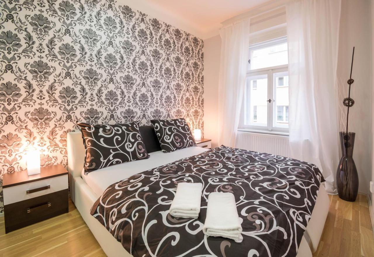 Chest Design Apartments Praga Exterior foto