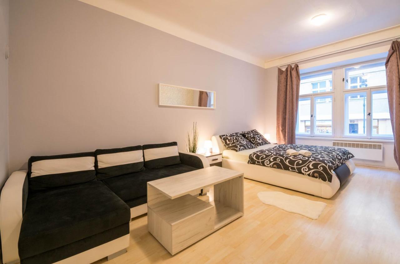 Chest Design Apartments Praga Exterior foto