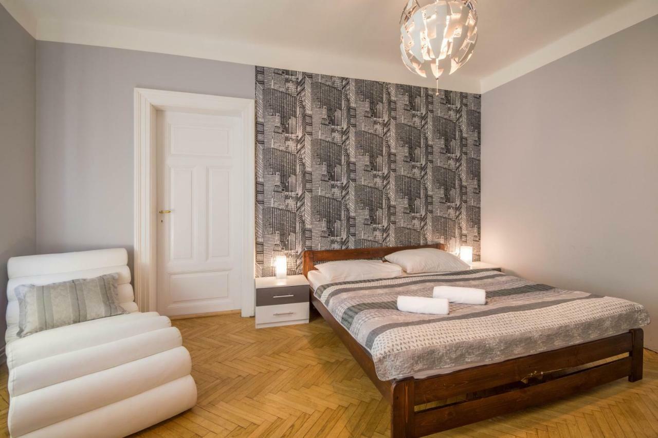 Chest Design Apartments Praga Exterior foto