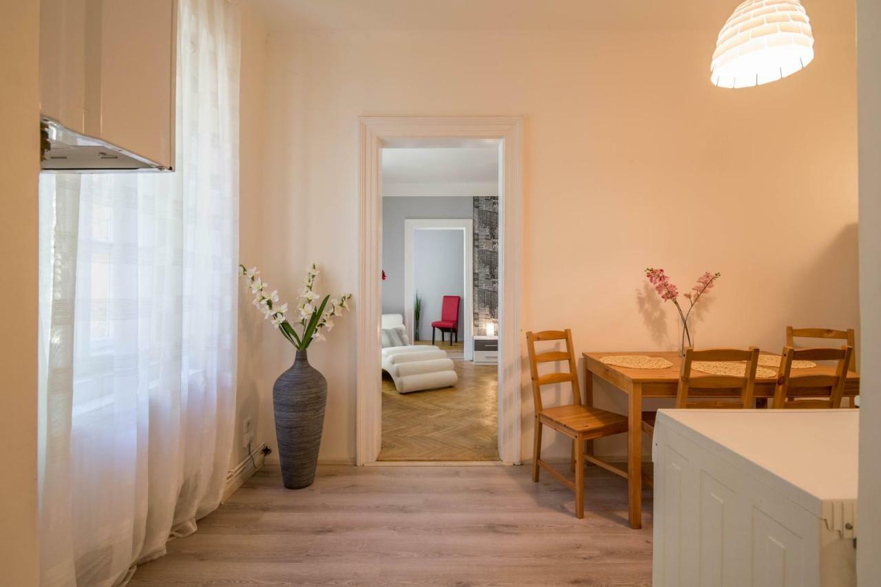 Chest Design Apartments Praga Exterior foto